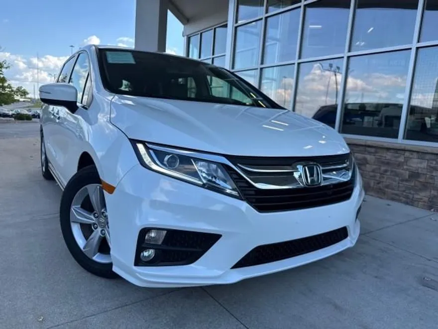2020 Honda Odyssey EX-L photo 1