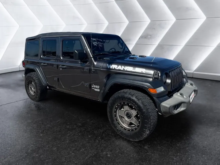 2019 Jeep Wrangler Unlimited Sport photo 1