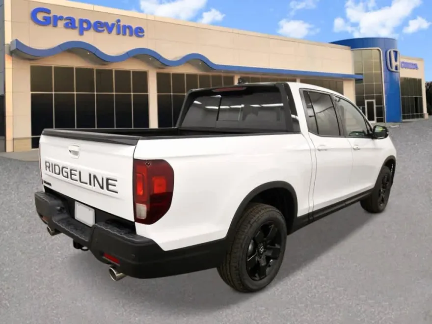 2026 Honda Ridgeline Black Edition photo 1