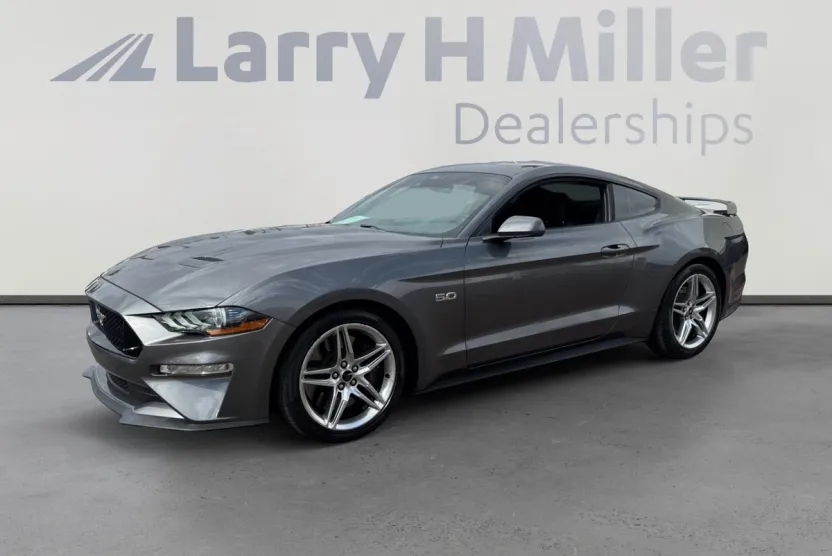 2021 Ford Mustang GT photo 1