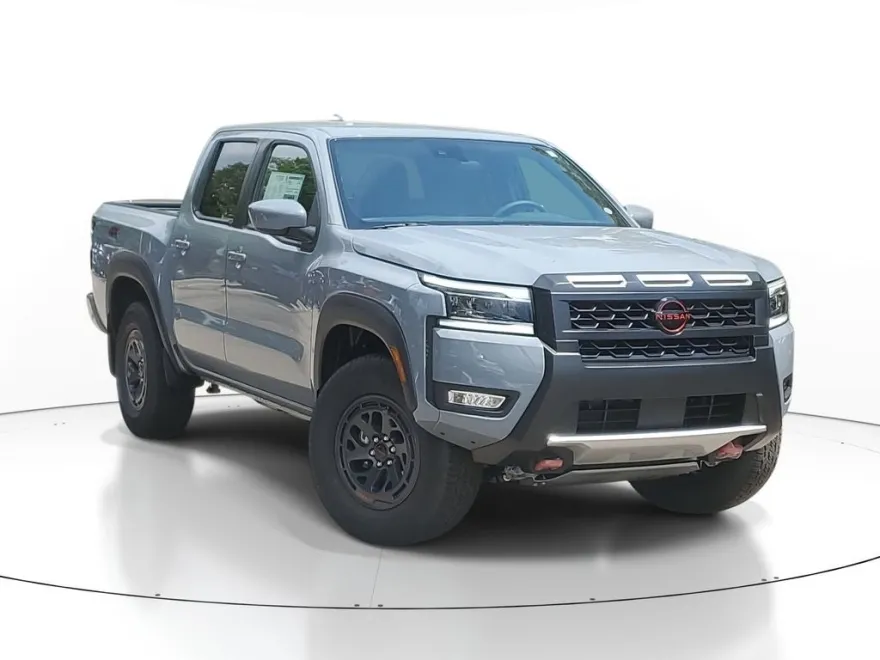 2025 Nissan Frontier Crew Cab PRO-4X photo 1