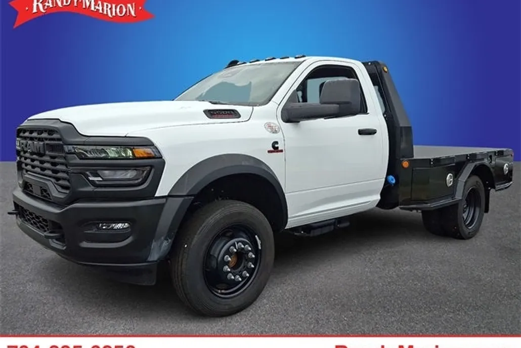 2025 Ram 5500 photo 1
