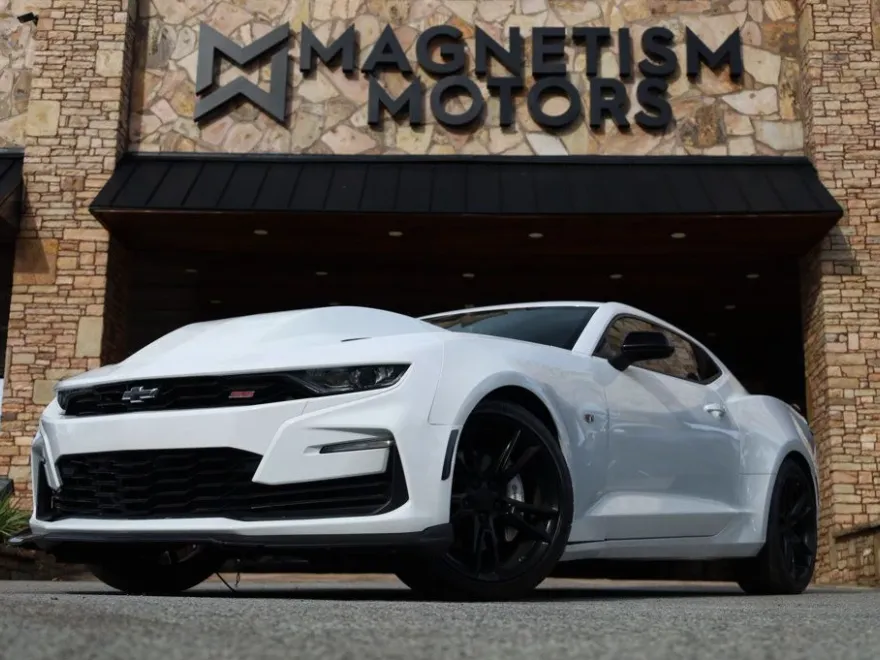 2021 Chevrolet Camaro 2SS photo 1