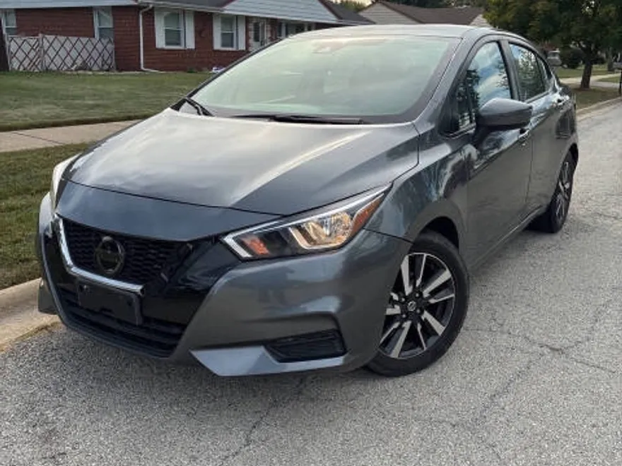 2021 Nissan Versa SV Sedan photo 1