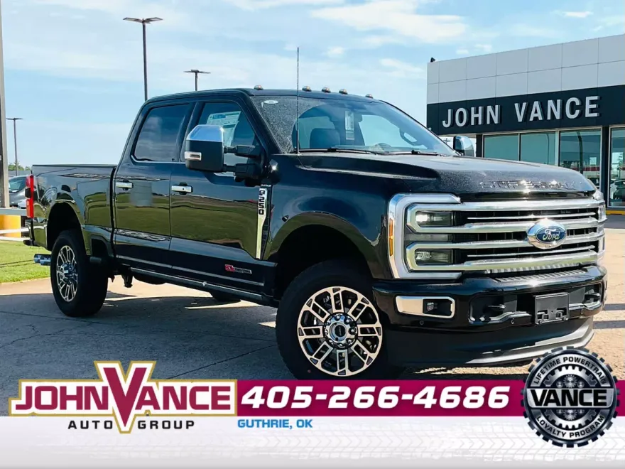2025 Ford F-250 Platinum photo 1
