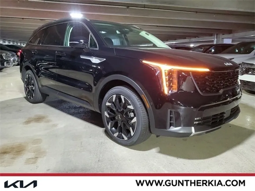 2024 Kia Sorento SX photo 1