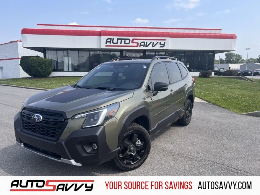 2023 Subaru Forester Touring photo 1