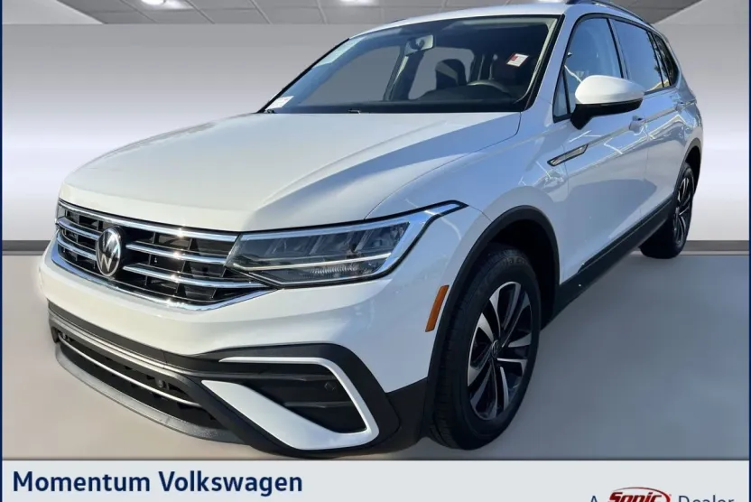 2022 Volkswagen Tiguan S photo 1