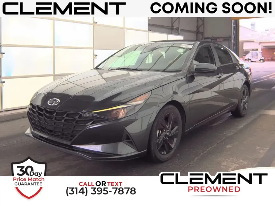 2021 Hyundai Elantra SEL photo 1