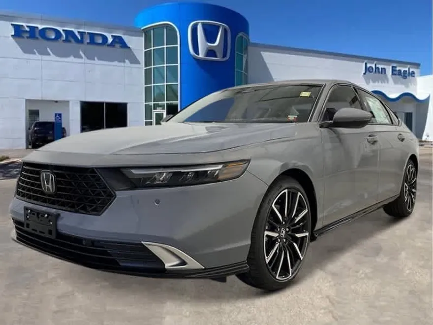 2025 Honda Accord Hybrid Touring photo 1