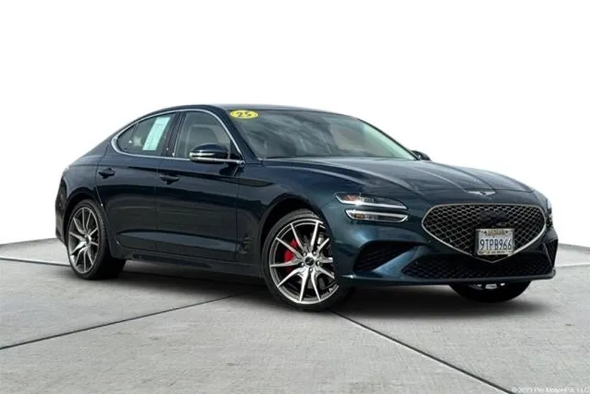2025 Genesis G70 2.5T photo 1