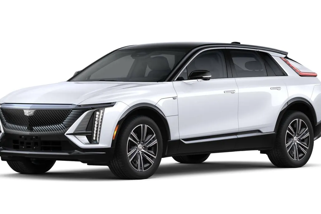 2026 Cadillac Lyriq Luxury photo 1