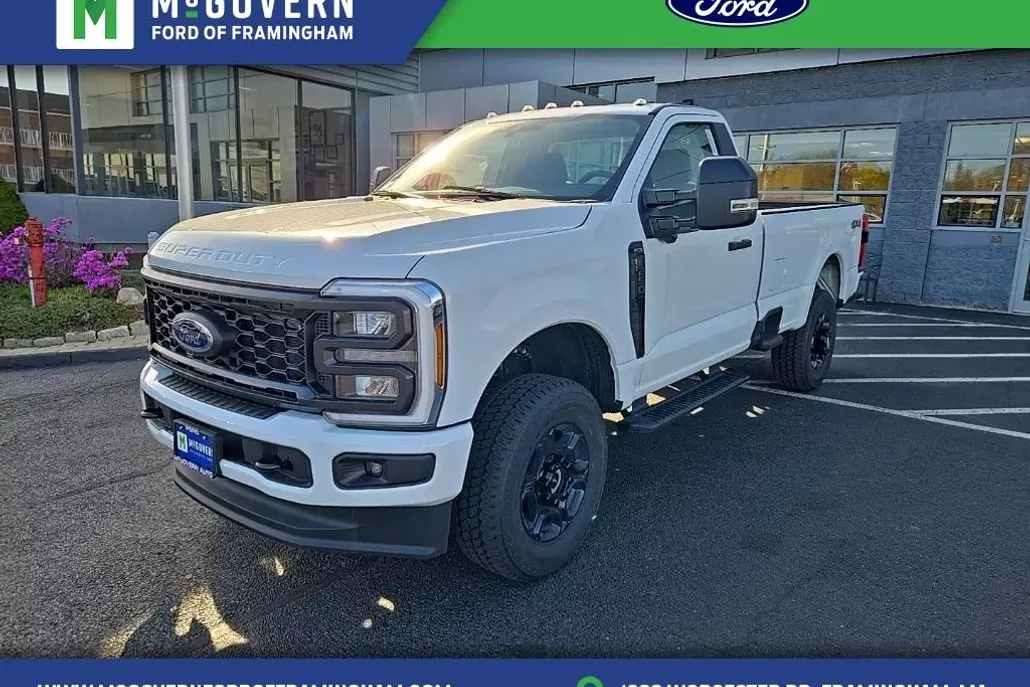 2025 Ford F-250 XL photo 1