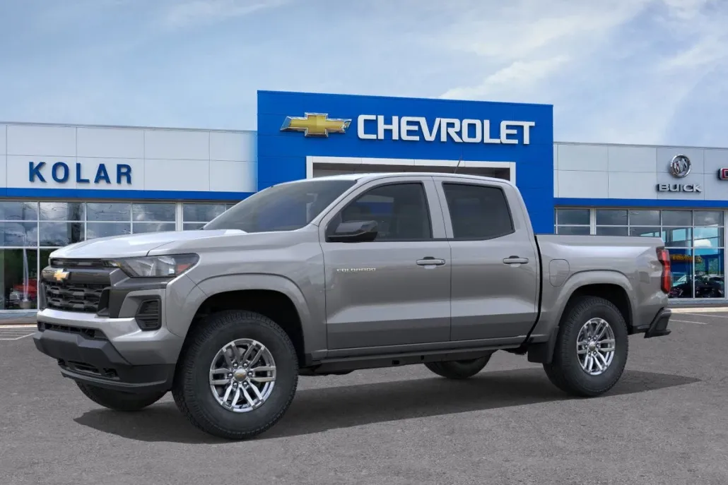 2026 Chevrolet Colorado LT photo 1
