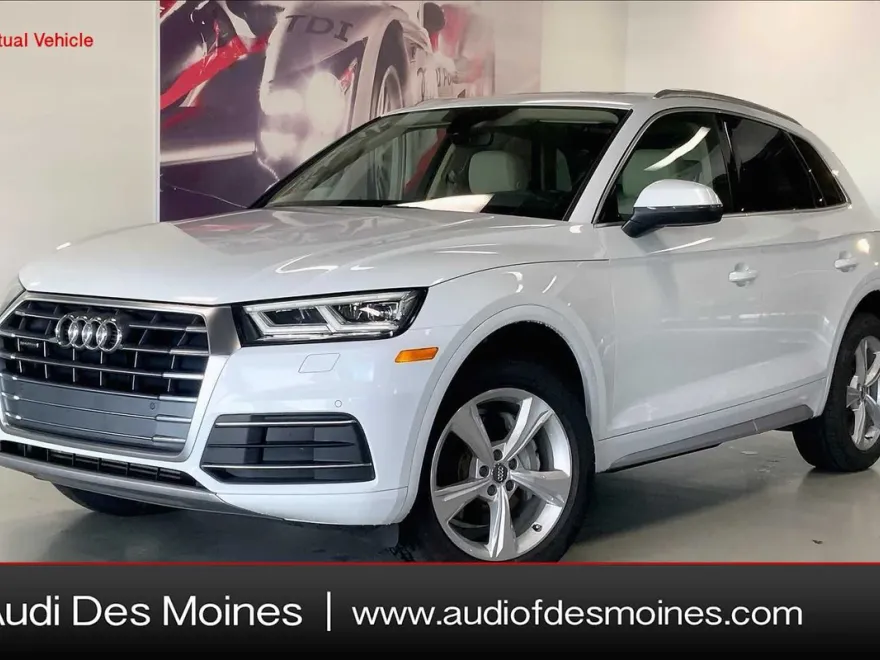 2020 Audi Q5 45 Premium Plus photo 1