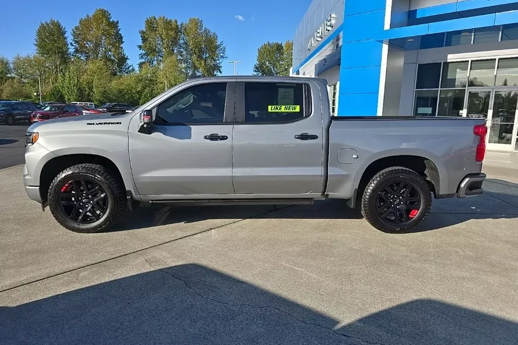 2025 Chevrolet Silverado 1500 RST Redline Edition photo 1