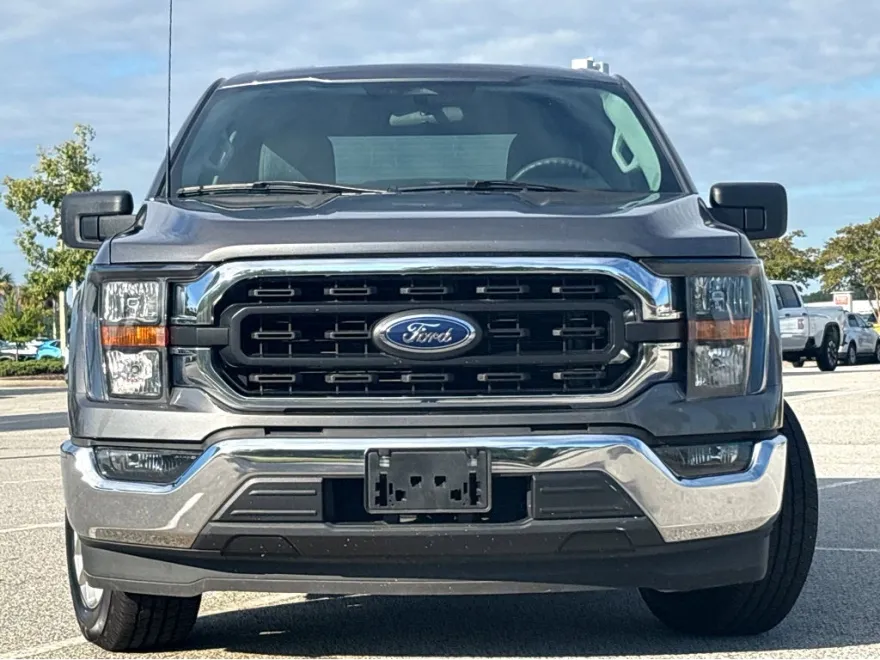 2023 Ford F-150 XLT photo 1