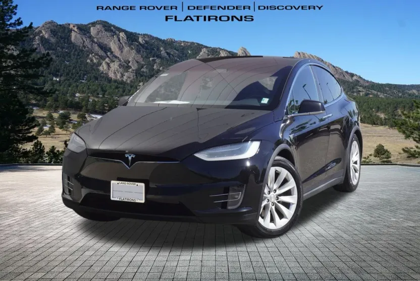 2017 Tesla Model X 75D photo 1