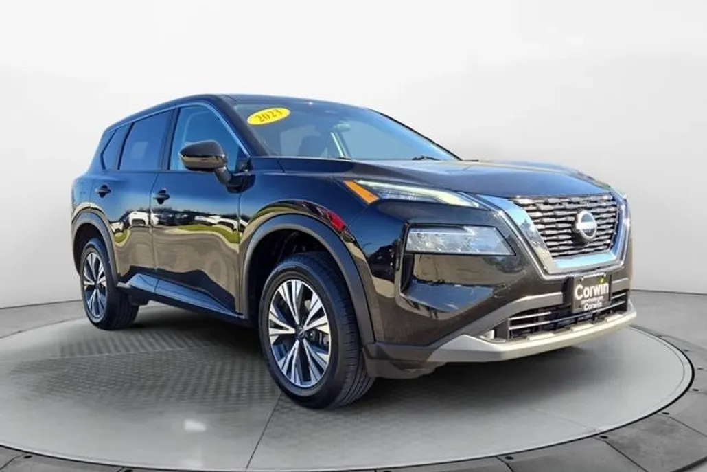 2023 Nissan Rogue SV photo 1