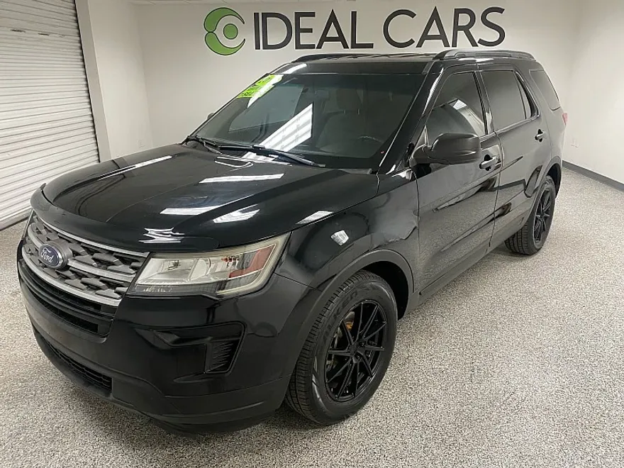 2018 Ford Explorer Base photo 1