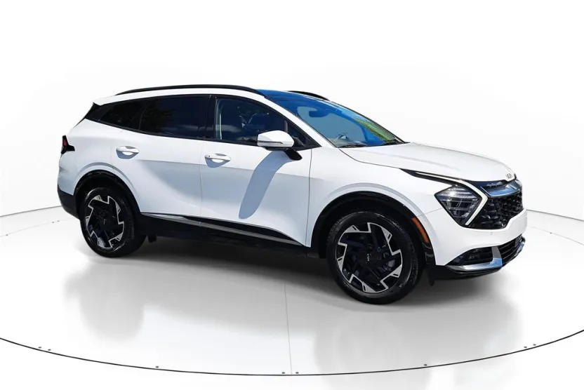 2024 Kia Sportage photo 1