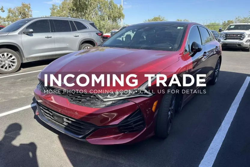 2024 Kia K5 GT photo 1