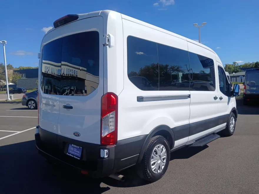 2023 Ford Transit photo 1