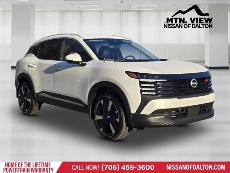 2025 Nissan Kicks SR photo 1