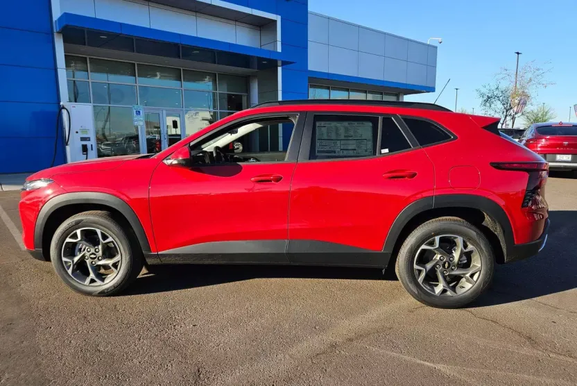 2026 Chevrolet Trax photo 1