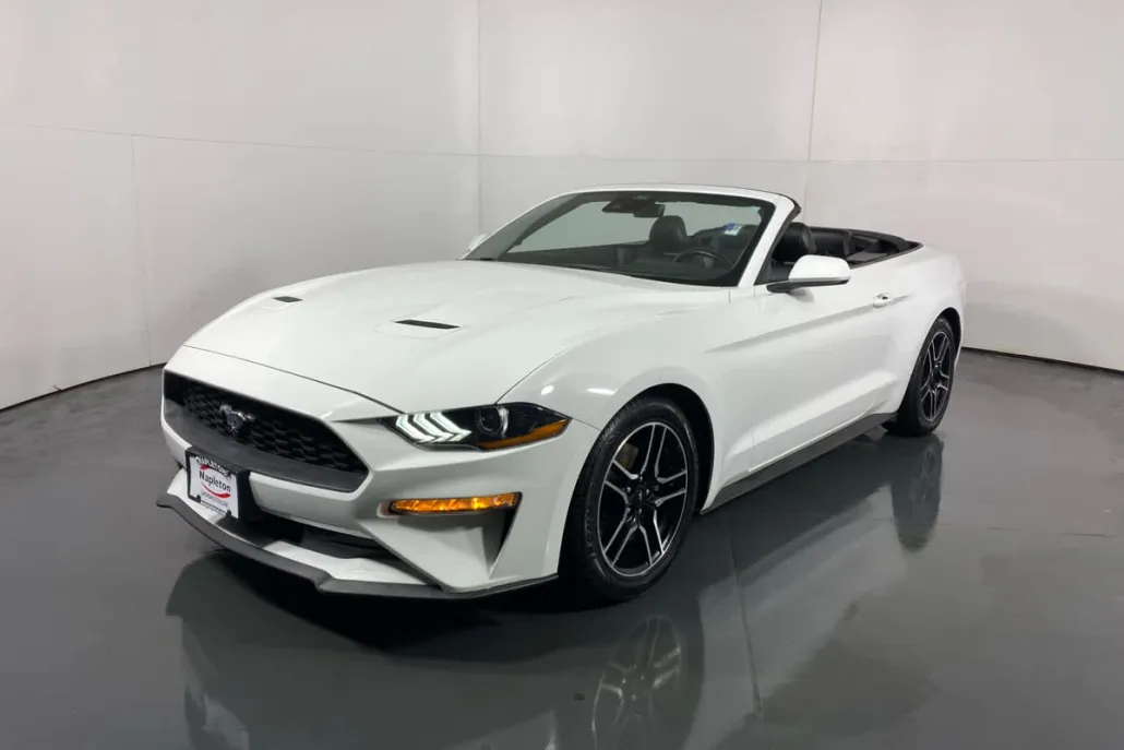 2022 Ford Mustang EcoBoost Premium Convertible photo 1