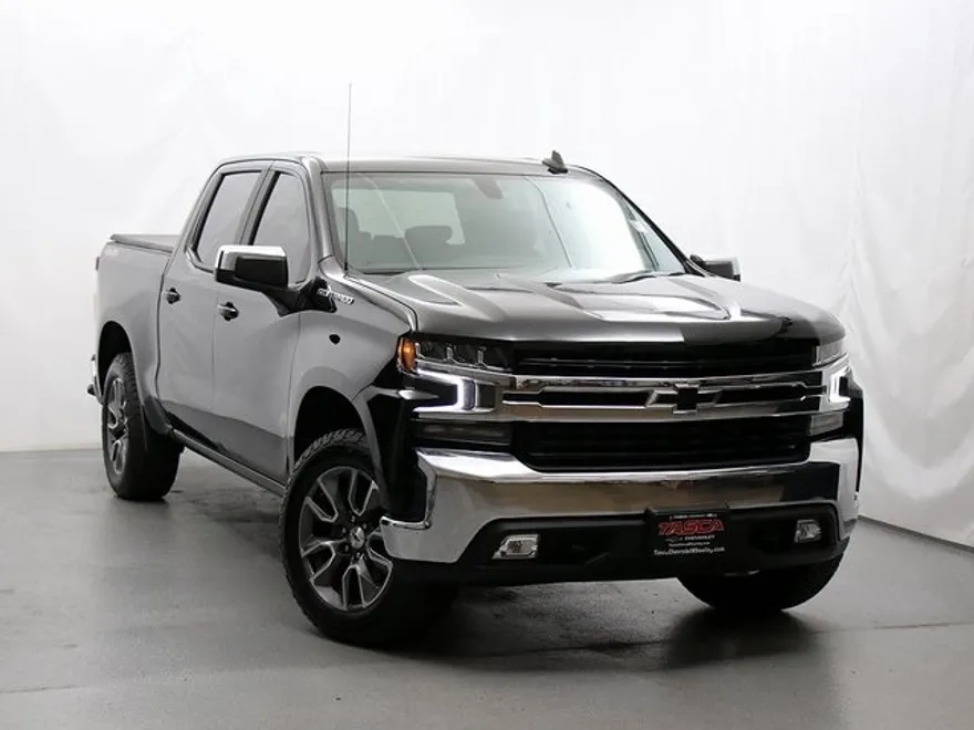 2019 Chevrolet Silverado 1500 LT photo 1