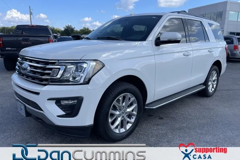 2021 Ford Expedition XLT photo 1