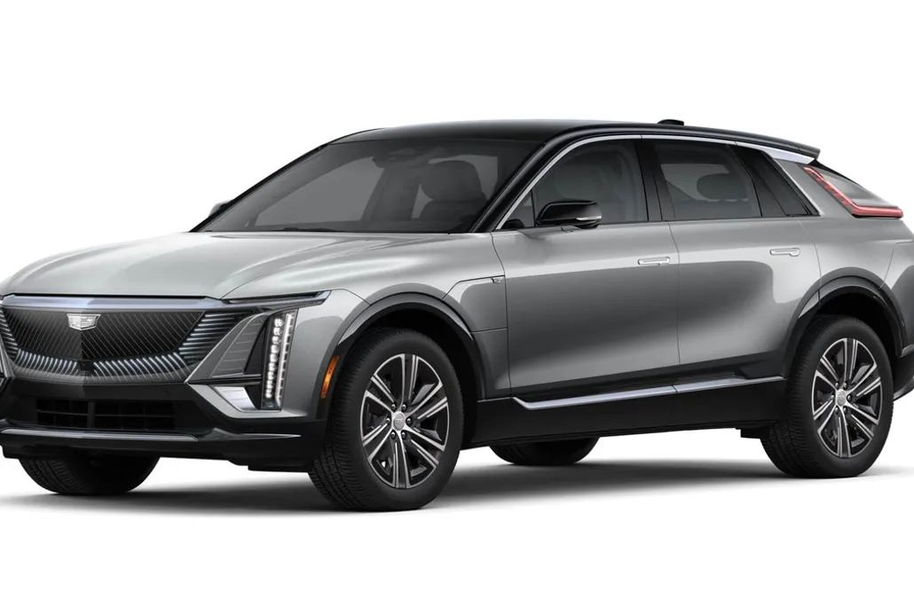 2025 Cadillac Lyriq Luxury photo 1
