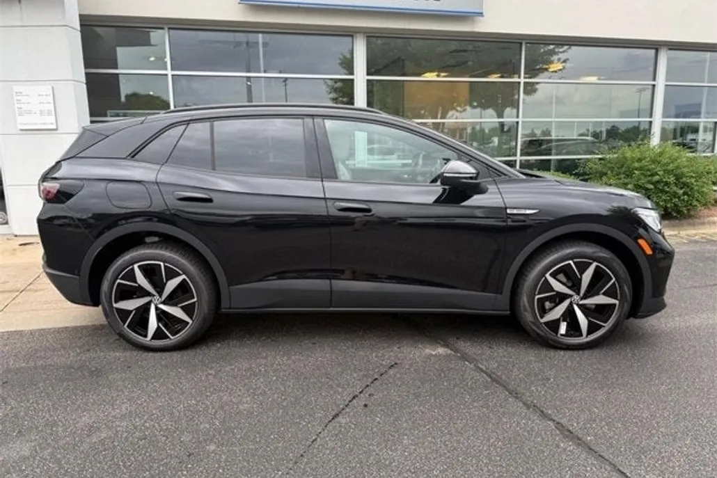 2025 Volkswagen ID.4 Pro S photo 1