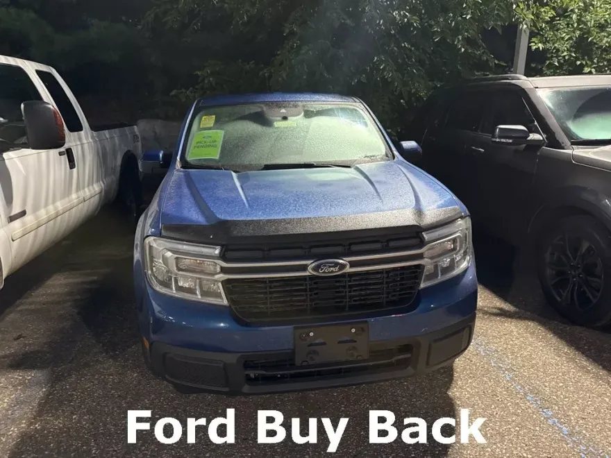 2023 Ford Maverick Lariat photo 1