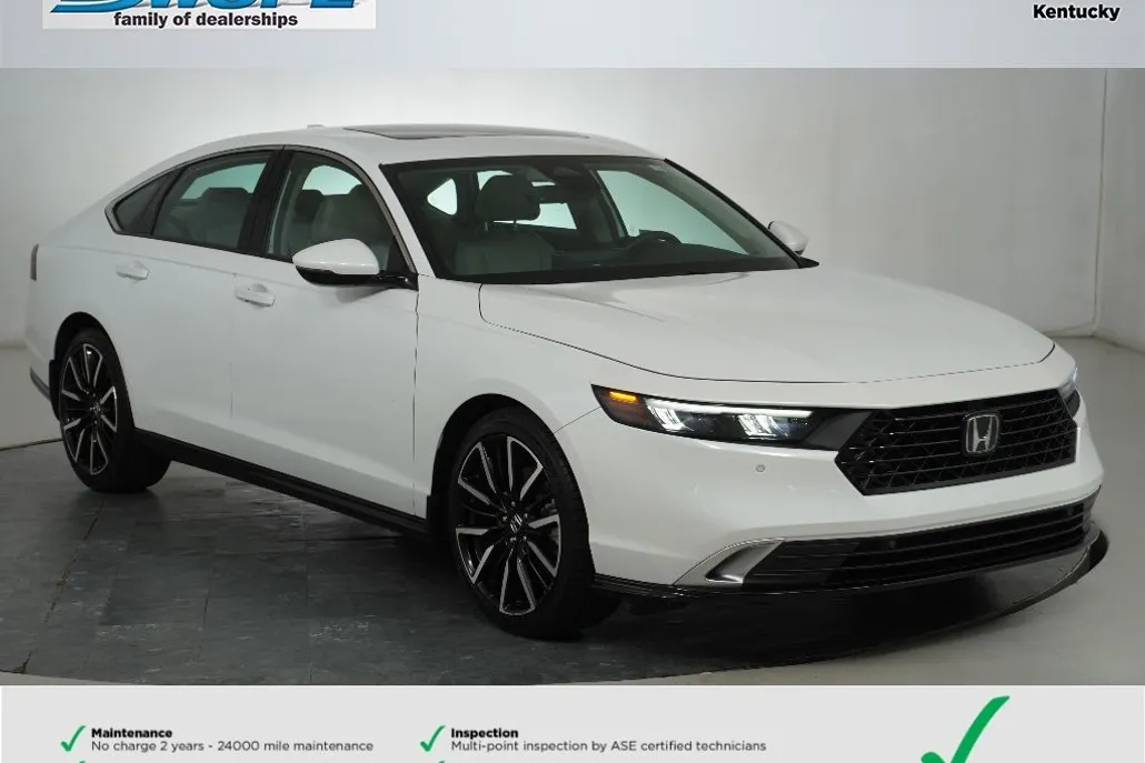 2024 Honda Accord Hybrid Touring photo 1