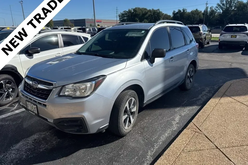 2018 Subaru Forester 2.5i photo 1