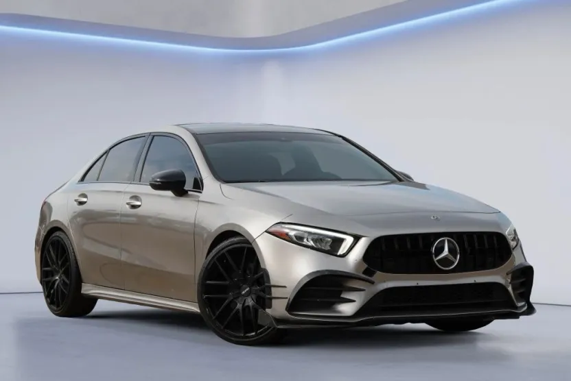 2019 Mercedes Benz A 220 4MATIC photo 1