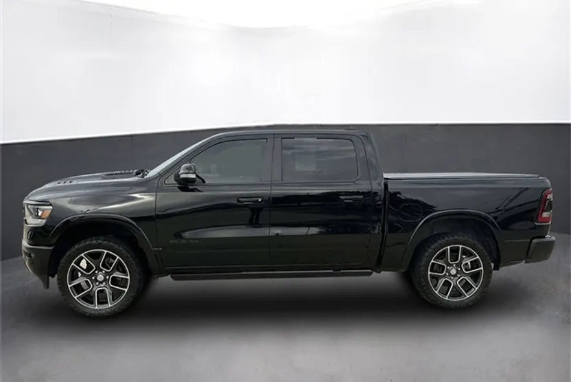 2019 Ram 1500 Laramie photo 1