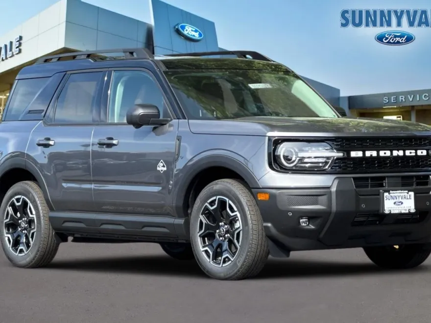 2025 Ford Bronco Sport Outer Banks photo 1