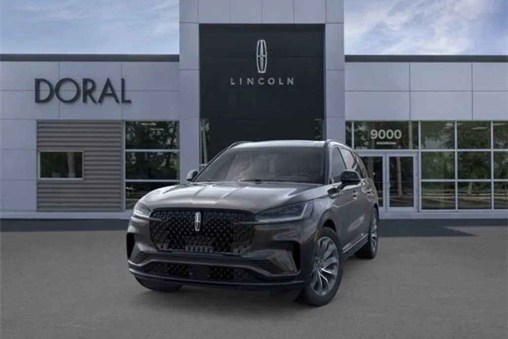 2025 Lincoln Aviator Premiere photo 1