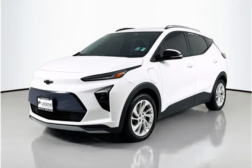 2023 Chevrolet Bolt EUV photo 1