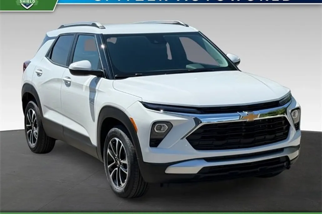 2026 Chevrolet Trailblazer LT photo 1