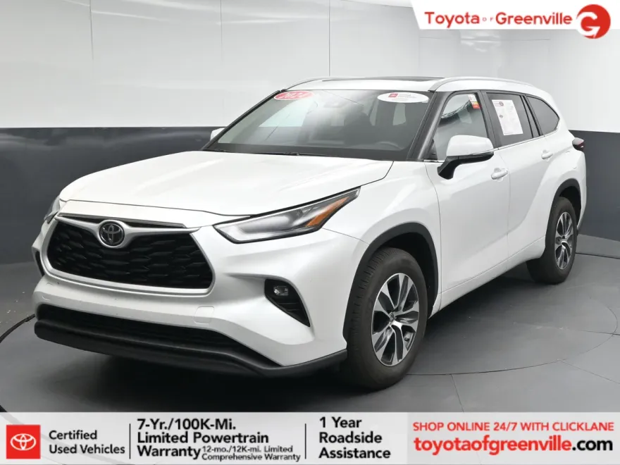 2024 Toyota Highlander XLE photo 1
