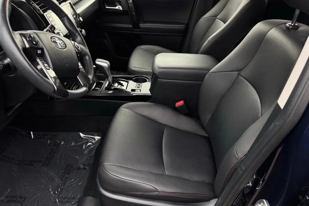 2024 Toyota 4Runner TRD Off-Road Premium 4WD photo 1