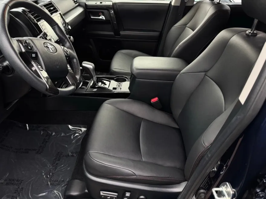 2024 Toyota 4Runner TRD Off-Road Premium 4WD photo 1