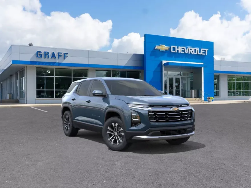 2026 Chevrolet Equinox LT photo 1