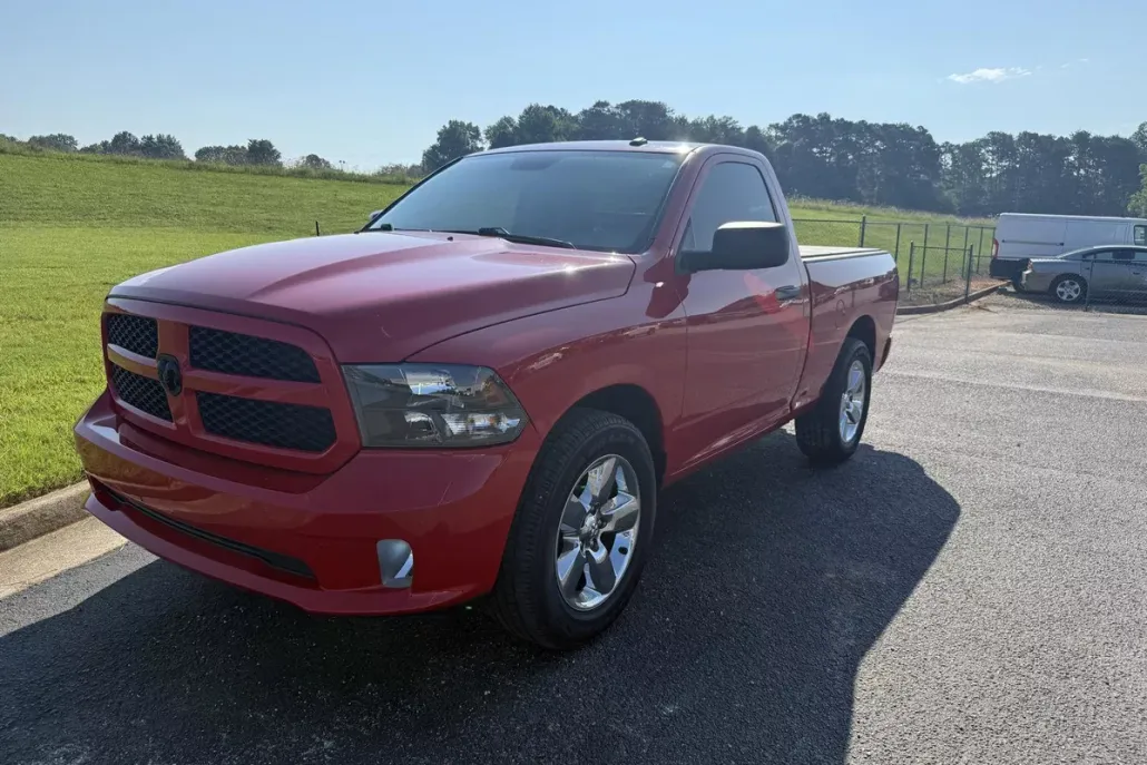 2020 Ram 1500 Classic Express photo 1
