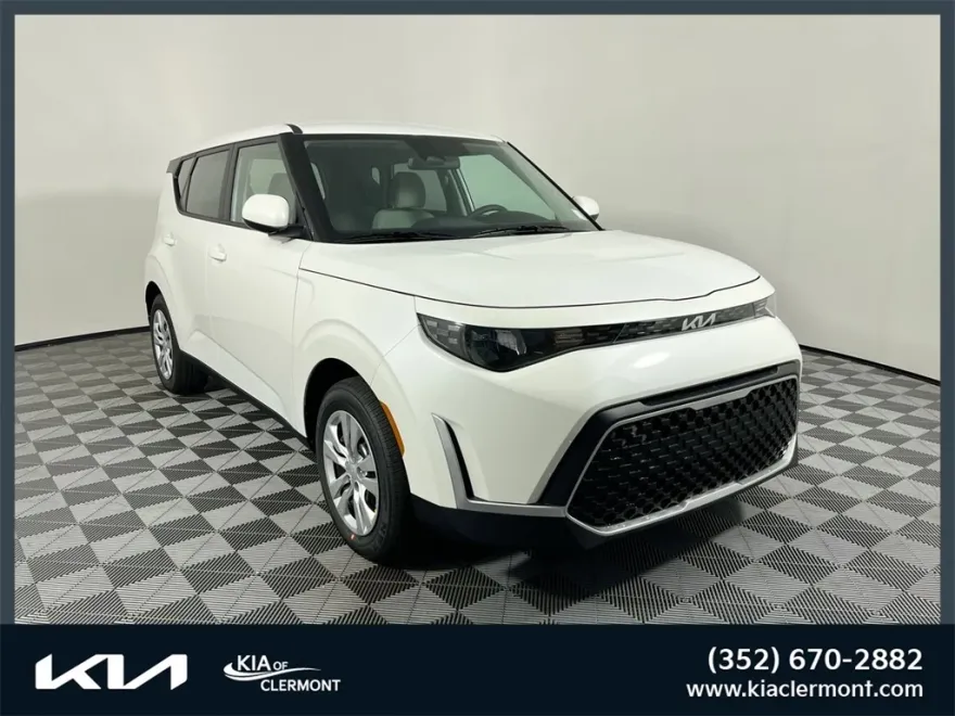 2025 Kia Soul LX S photo 1