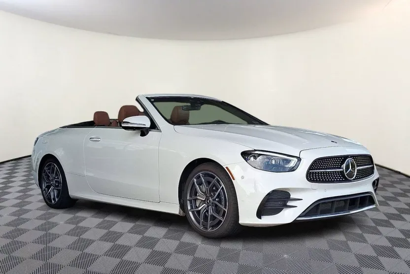 2023 Mercedes Benz E 450 4MATIC photo 1